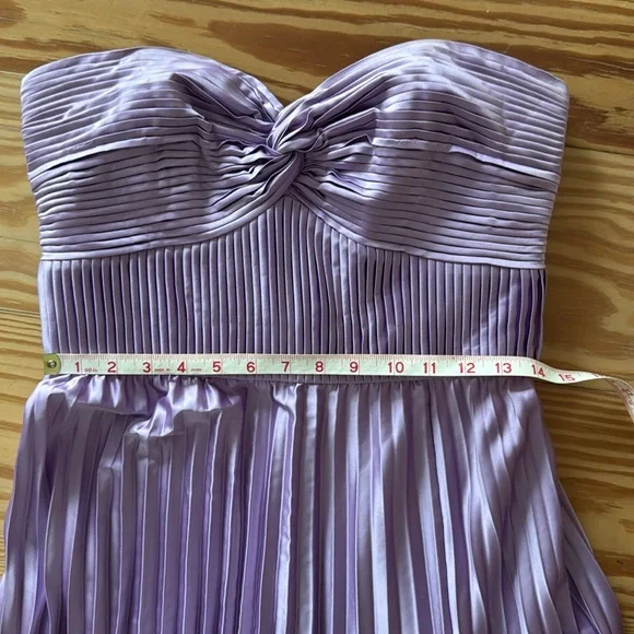 Amur Stef pleated purple gown 6/8 - Picture 7 of 9